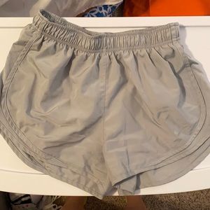 gray Nike shorts